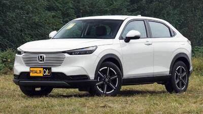 قیمت خودروهای وارداتی امروز چهارشنبه ۲۲ مرداد ۱۴۰۴ / آشفته بازار خارجی ها! + جدول