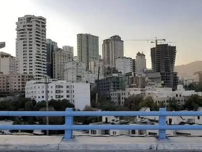 رئیس اتحادیه مشاوران املاک: قیمت هر متر خانه در شمال تهران بین ۳۰ تا ۵۰ میلیون تومان کاهش یافته