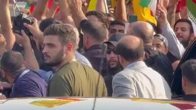 استقبال از لاریجانی در لبنان با شعار لبیک یا نصرالله