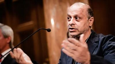 خشم اکبر گنجی از نتانیاهو: بزرگترین تروریست جهان کتاب مرا معرفی کرد! خاک بر سرم! +  عکس
