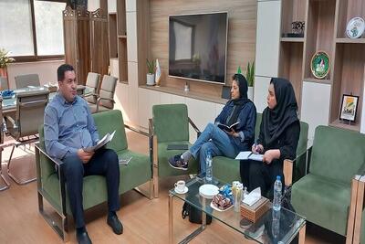 نشست سرمربی فوتسال بانوان با سرپرست کاروان  بازی‌های کشورهای اسلامی