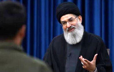 سید هاشم الحیدری به نیابت از امام خامنه‌ای در راه پیمایی اربعین