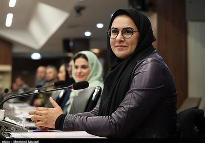 جایزه مسئول برتر آسیا برای زهرا نعمتی - پارس فوتبال