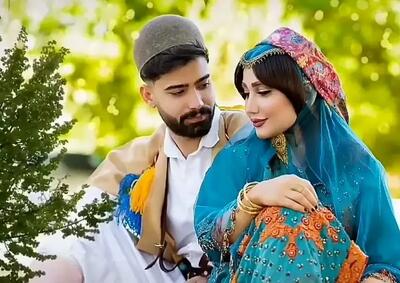 آواز محلی؛ صدای زلال خواننده لری که ترانه میخونه عشق میکنی سازش هم دست نوشته ایرانیه