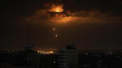 حمله حوثی‌ها به فرودگاه تل‌آویو با موشک بالستیک «فلسطین-۲»