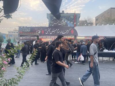 آغاز مراسم جاماندگان اربعین حسینی با حضور پرشور مردم پایتخت