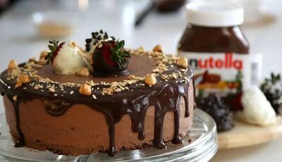 طرز تهیه کیک موز و نوتلا؛ کیک شکلاتی با طعم خاص