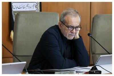 واکنش حاجی میرزایی به طرح عدم کفایت سیاسی رئیس‌جمهوری/ پزشکیان می‌گوید به این چیزها اهمیتی نمی‌‌دهم