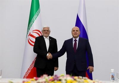عارف: راهبرد ایران عدم دخالت نیروهای خارجی به‌ویژه در ژئوپلوتیک منطقه است