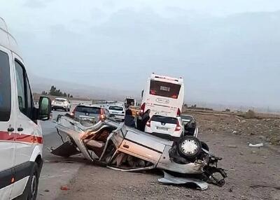 انحراف اتوبوس حامل زائران ایرانی در عراق