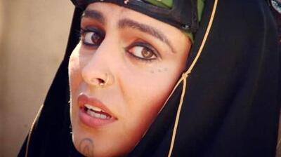 عکس/ حضور پدر و همسر ماهچهره خلیلی، جاریه سریال مختارنامه بر مزار بازیگر فقید در قبرستان مسلمانان لندن/ تزئین لاکچری و فوق مجلل مزار خانوم بازیگر