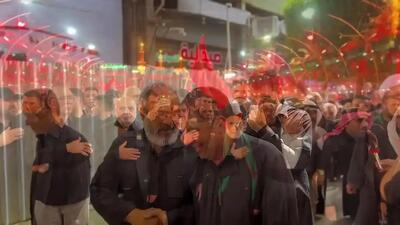 لبخندها و گریه های محمد مخبر در مسیر نجف و کربلا + فیلم