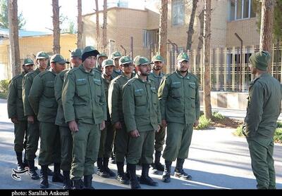 از خیاطی تا نصب دوربین مداربسته؛ مهارت‌آموزی سربازان با نیاز بازار کار هماهنگ شد - تسنیم