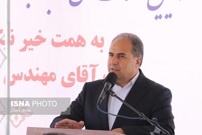 آئین کلنگ‌زنی همزمان 5 مدرسه در تبریز