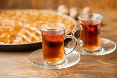 با چای چی بخوریم که بیشتر بچسبه؟!