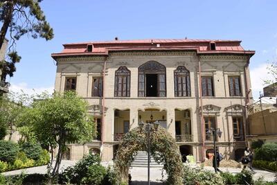 سیاحت در عمارت مشیرالدوله