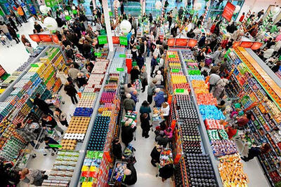 تأمین کالاهای اساسی زائران و هیئات مذهبی در دهه آخر صفر تضمین شده است