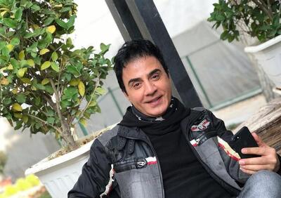 ژست خاص عمو پورنگ کنار بازیگر زن مشهور در باشگاه اسب سواری + عکس جدید