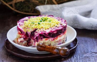 طرز تهیه الویه انار شام لاکچری شب یلدا