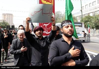 حماسه دلدادگان حسینی در نسیم‌شهر- فیلم فیلم استان تسنیم | Tasnim