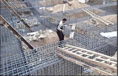 کارگران ساختمانی، بیمه و امنیت شغلی می‌خواهند، نه وعده تکراری
