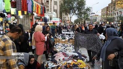 دستفروشان غیرمجاز؛ اربابان بی‌رقیب پیاده‌روهای بجنورد