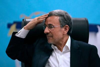 احمدی‌نژاد برای روز مبادا خودش را در آب نمک خوابانده است!