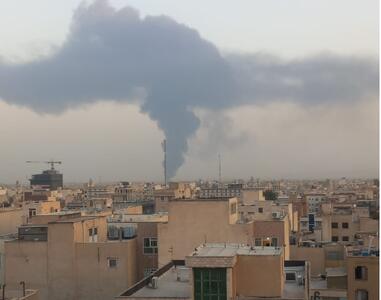 دادستان ری: آتش‌سوزی در انبار مواد نفتی جنوب تهران، به دلیل بی‌تدبیری بوده و موضوع هیچ ابعاد خاصی ندارد/ مسئله در حال پیگیری است تا عوامل و علت‌های اصلی این اتفاق شناسایی شوند/ این حادثه هیچ ارتباطی با صنایع نفتی و پالایشگاه ندارد
