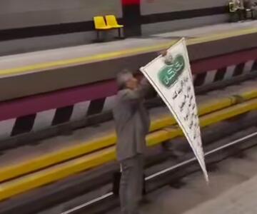 اعتراض تکان‌دهنده یک کارآفرین در ایستگاه مترو علیه صداوسیما + فیلم
