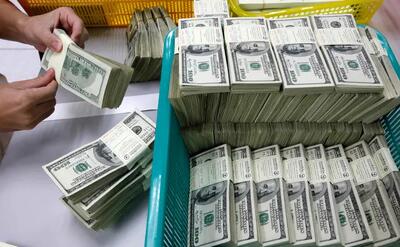 کشف ۱۳۸ میلیارد ارز قاچاق و ۲ میلیون دینار تقلبی