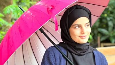تصویر روز | غزاله اکرمی «سوجان» در پشت صحنه سریال سوجان | گلی شی