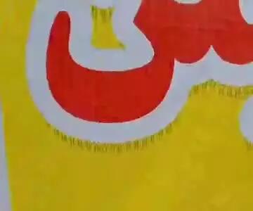 ترفند یک دستفروش برای به دام انداختن مشتریان