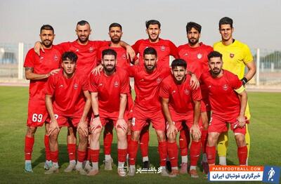 باشگاه پرسپولیس رسما از پیراهن خود برای فصل جدید رونمایی کرد