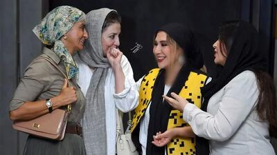 عکس/ نمایش «عامدانه عاشقانه قاتلانه» با هنرنمایی بازیگران زن