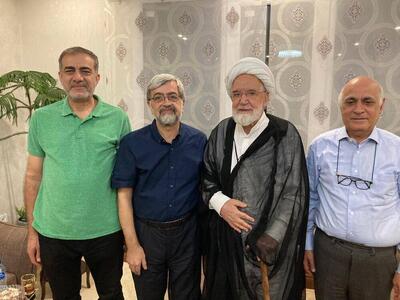 ملاقات مشاوران میرحسین موسوی با مهدی کروبی