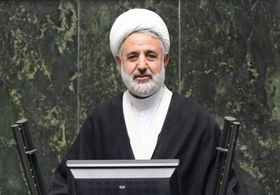 راهکارهای مهم نماینده قم برای حل مشکلات خبرنگاران/نظام جامع رسانه‌ای ایجاد شود - تسنیم