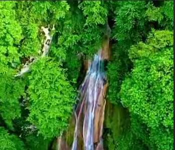آبشار لوه نگینى در هیرکانى