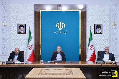 رئیس جمهور: آغاز پروژه‌های مربوط به تولید برق نباید به هیچ وجه معطل بماند