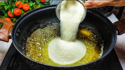 آرد را در روغن سرخ کنید / طرز تهیه دسر سنتی با آرد و روغن