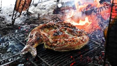 طرز تهیه ماهی کبابی عراقی روی آتش