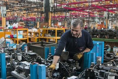صنعتگران در ماه ۱۴ روز تعطیل هستند/ ناترازی انرژی مشکل خط تولید
