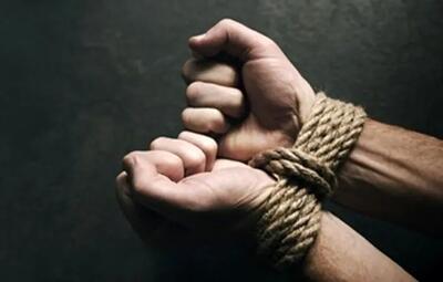 شکنجه گروگان با سوزاندن و چاقو؛ اخذ ویزا به فاجعه ختم شد