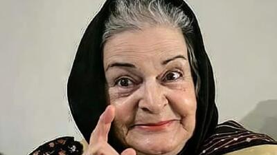تصویر روز | فرخ لقا هوشمند در دهه 50؛ «پوری در عروسی فائقه» سال 46 | گلی شی