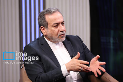 عراقچی: حصول اطمینان از عدم تغییر ژئوپلیتیک منطقه، محور رایزنی پزشکیان در ایروان