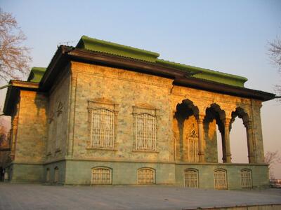 تقدیر از کارکنان دولت با بازدید رایگان اماکن تاریخی