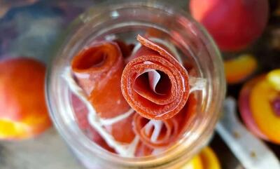 طرز تهیه لواشک هلو بدون کپک زدن با روش‌های مختلف