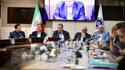 تشکیل مرکز ملی توسعه مهارت در اتاق ایران | درخواست برای تمدید اجرای بسته حمایتی | گزارش‌های علمی و راهبردی مرکز پژوهش‌ها برای مسئولان نظام ارسال شد