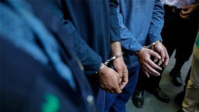 دستگیری باند سارقان به عنف پیک‌های موتوری در بندرعباس 