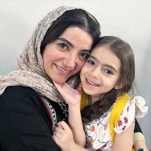 تیپ خوش حس‌وحالِ بازیگر بانمک سریال «درحاشیه»