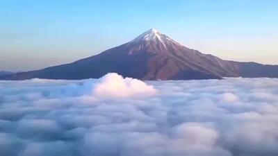 نمایی زیبا از قله دماوند